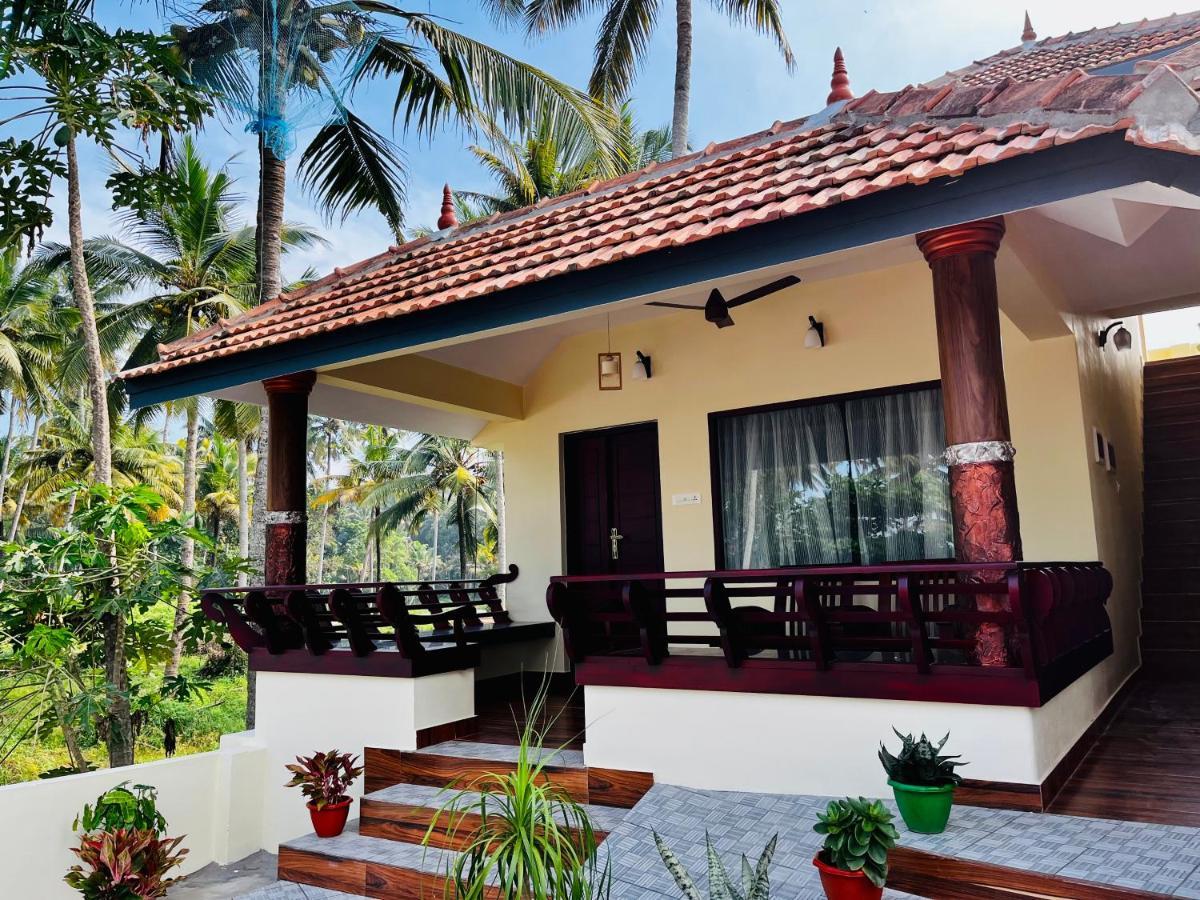 Maadathil Cottages Varkala Exterior photo